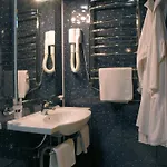 Apartman вогняна саламандра