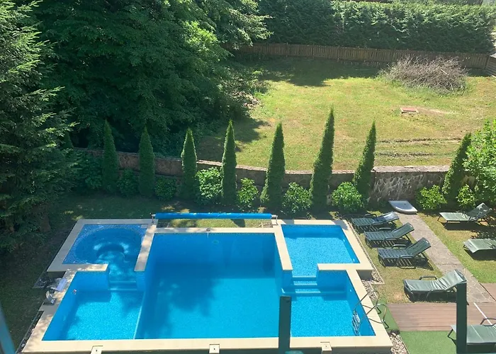 Apartment вогняна саламандра Shaian